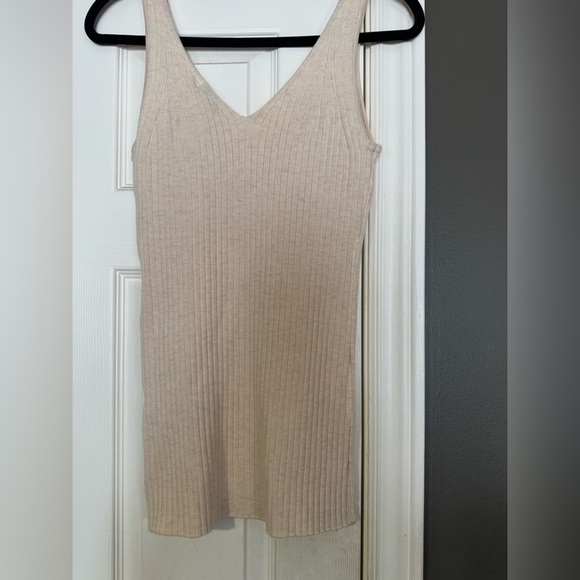 RUE SOPHIE Joie Top - Picture 6 of 6